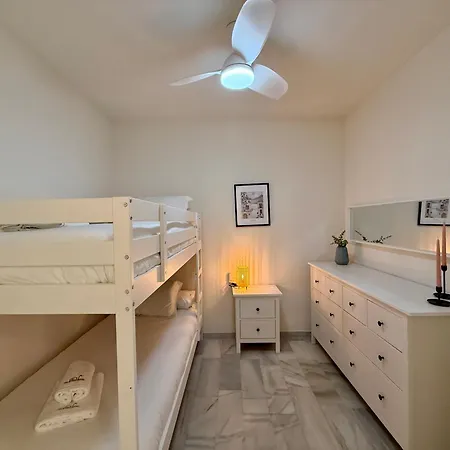 Golden Mile La Carolina - Eaw Homes Апартаменты