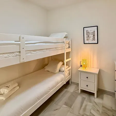 Golden Mile La Carolina - Eaw Homes Appartement *